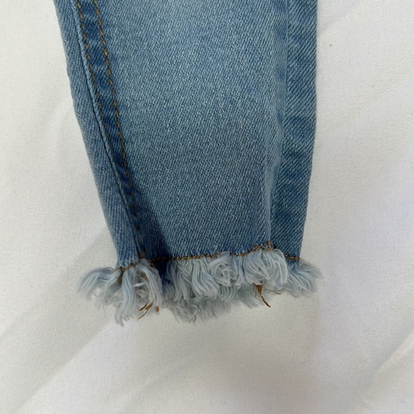 7 For All Man Kind Kids Matching Long Sleeve Top and Light Wash Jeans Baby Girl - Picture 6 of 8